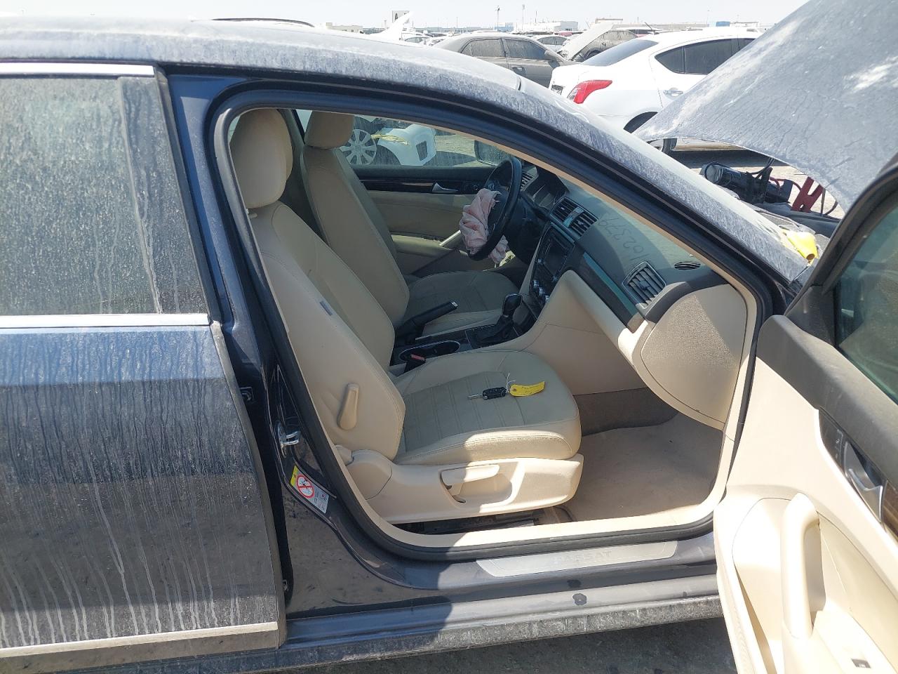 WVWCR7A31GC000506 - 2016 Volkswagen PASSAT - #undefined