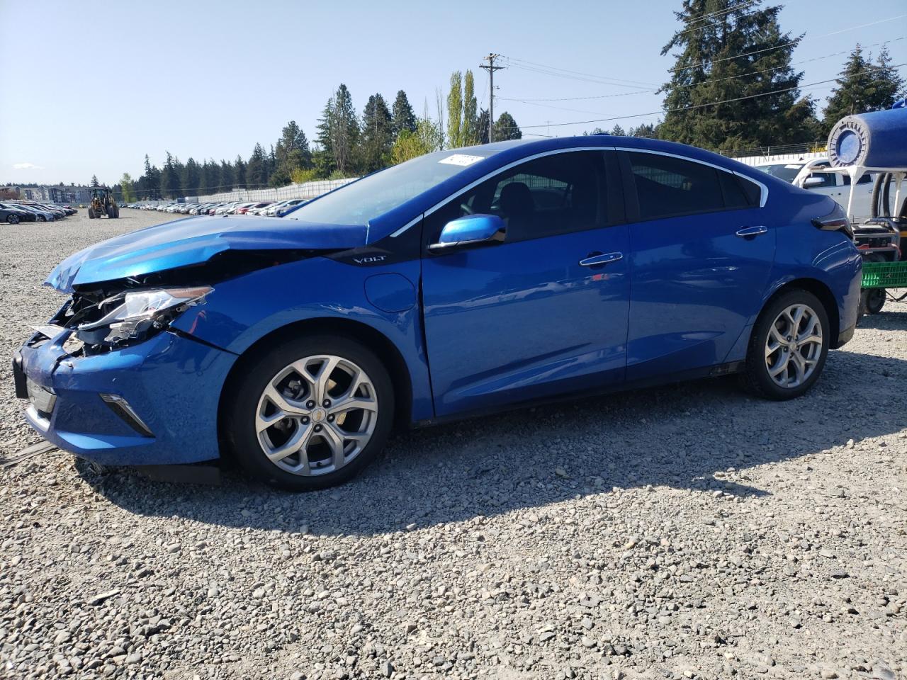 2017 Chevrolet Volt Premier for Sale in Graham, WA - Front End