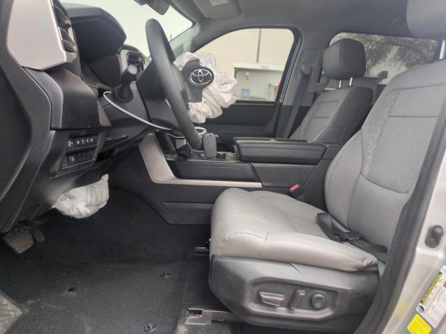 TOYOTA TUNDRA 2024 Silver