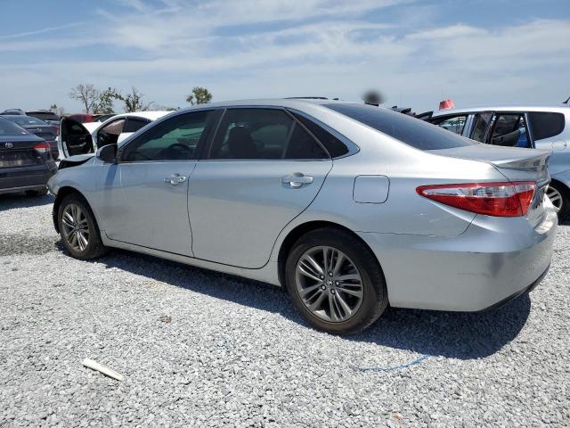  TOYOTA CAMRY 2017 Серебристый