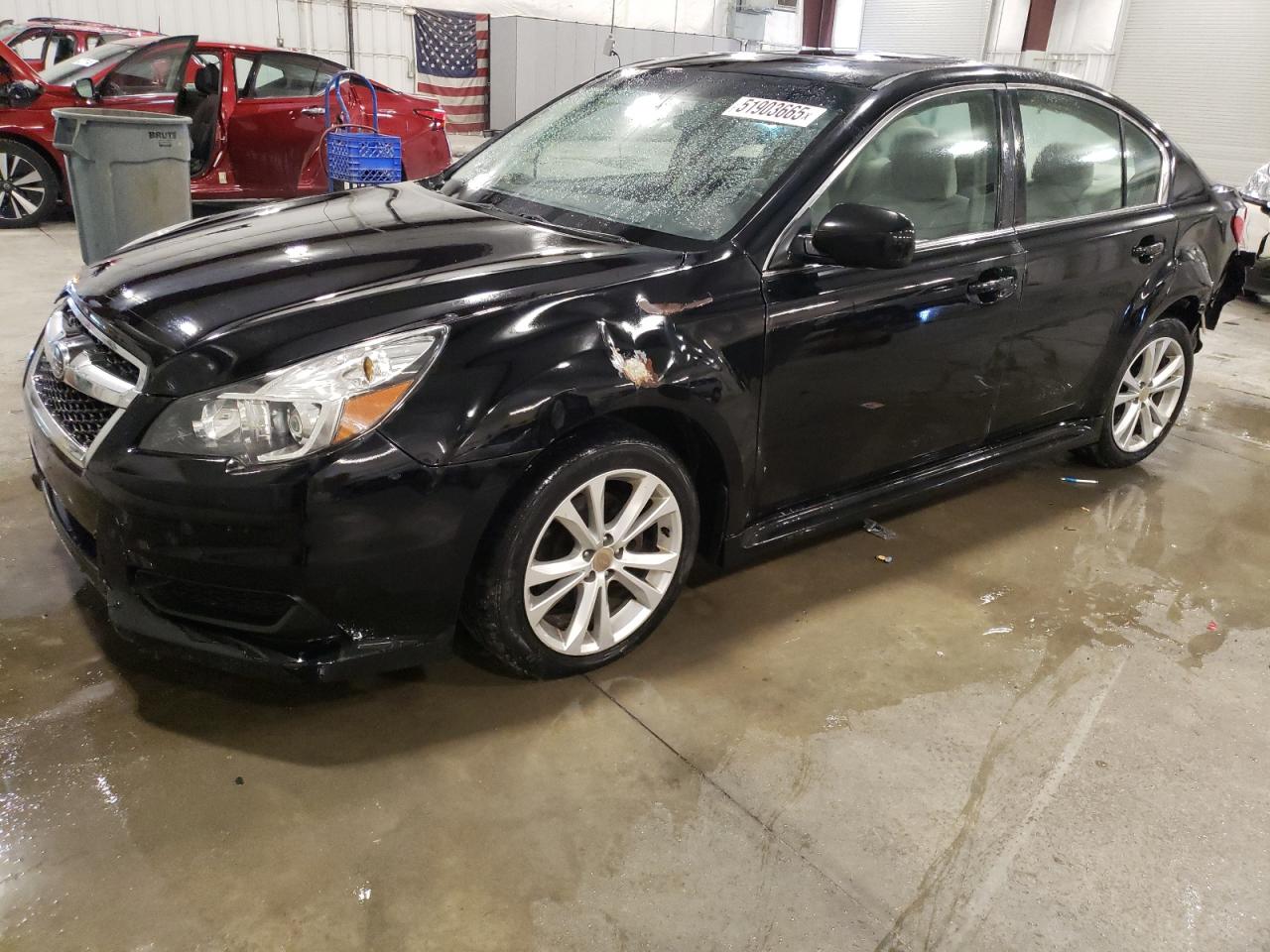 Avon, MN에서 판매 중인 2014 Subaru Legacy 2.5I Premium - Rear End