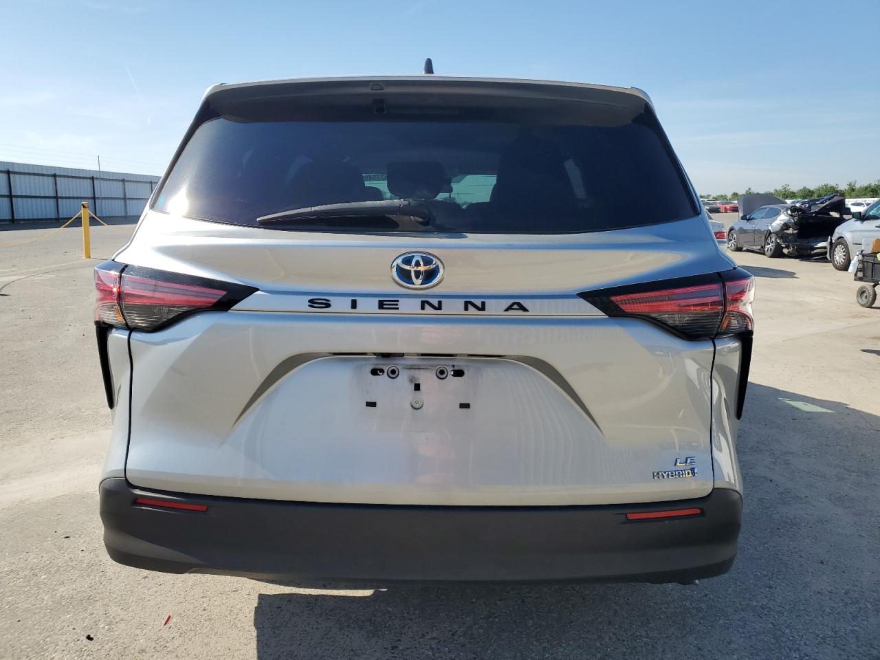 2021 Toyota Sienna Le VIN: 5TDKRKEC9MS035667 Lot: 53754995