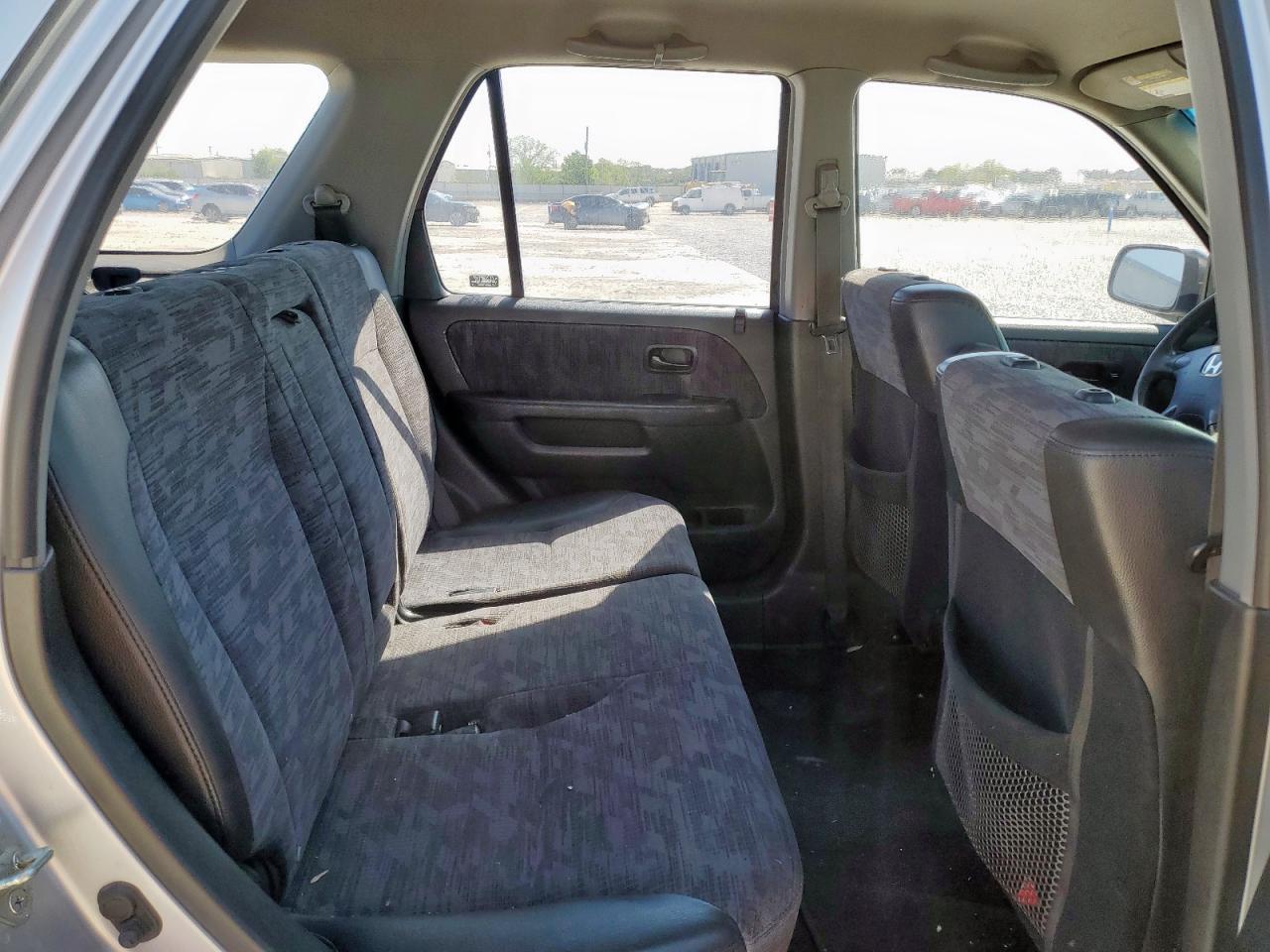 2003 Honda Cr-V Lx VIN: JHLRD68433C007066 Lot: 52458825