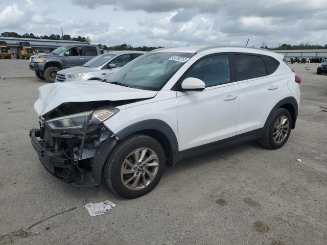 Паркетники HYUNDAI TUCSON 2016 Белы