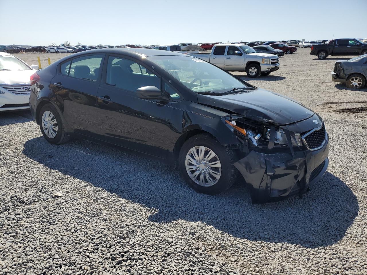 2017 Kia Forte - Image 4