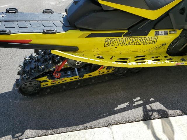 2021 SKIDOO RENEGADE