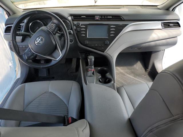  TOYOTA CAMRY 2018 Biały