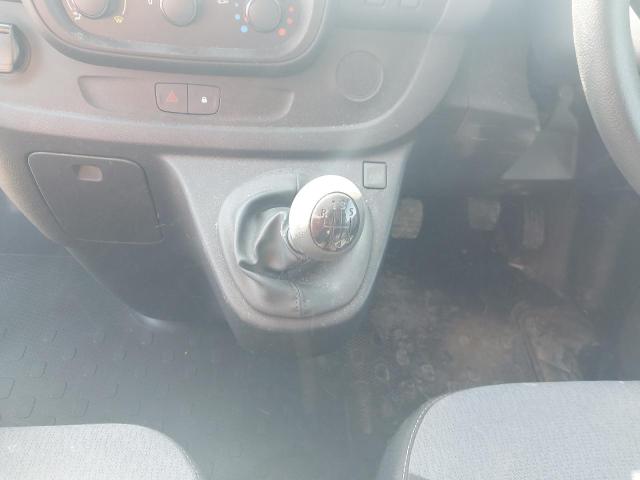 2019 VAUXHALL VIVARO 290