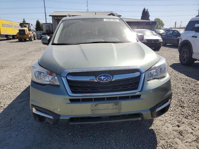  SUBARU FORESTER 2017 Зелений