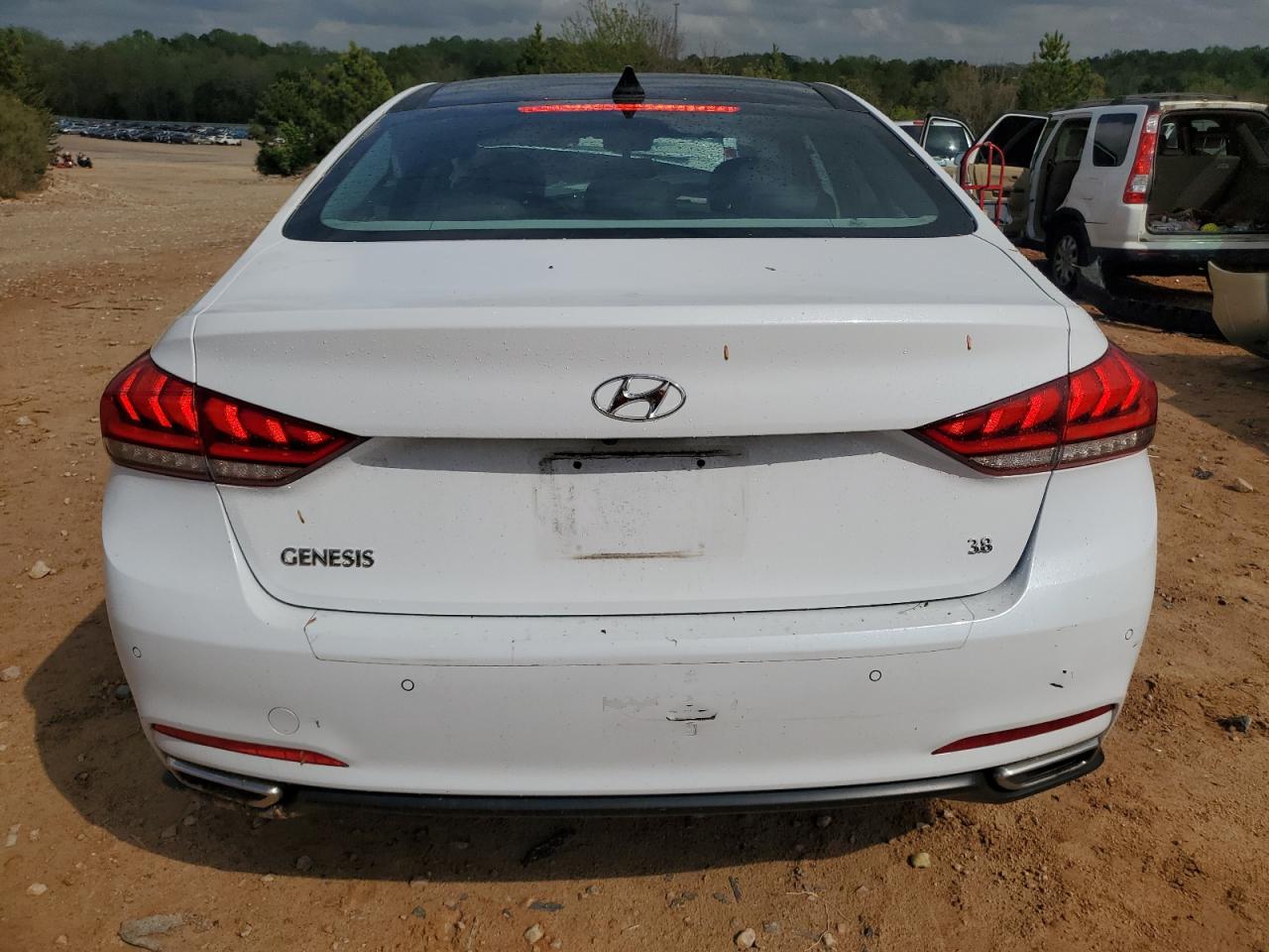 KMHGN4JE7GU134715 2016 Hyundai Genesis 3.8L