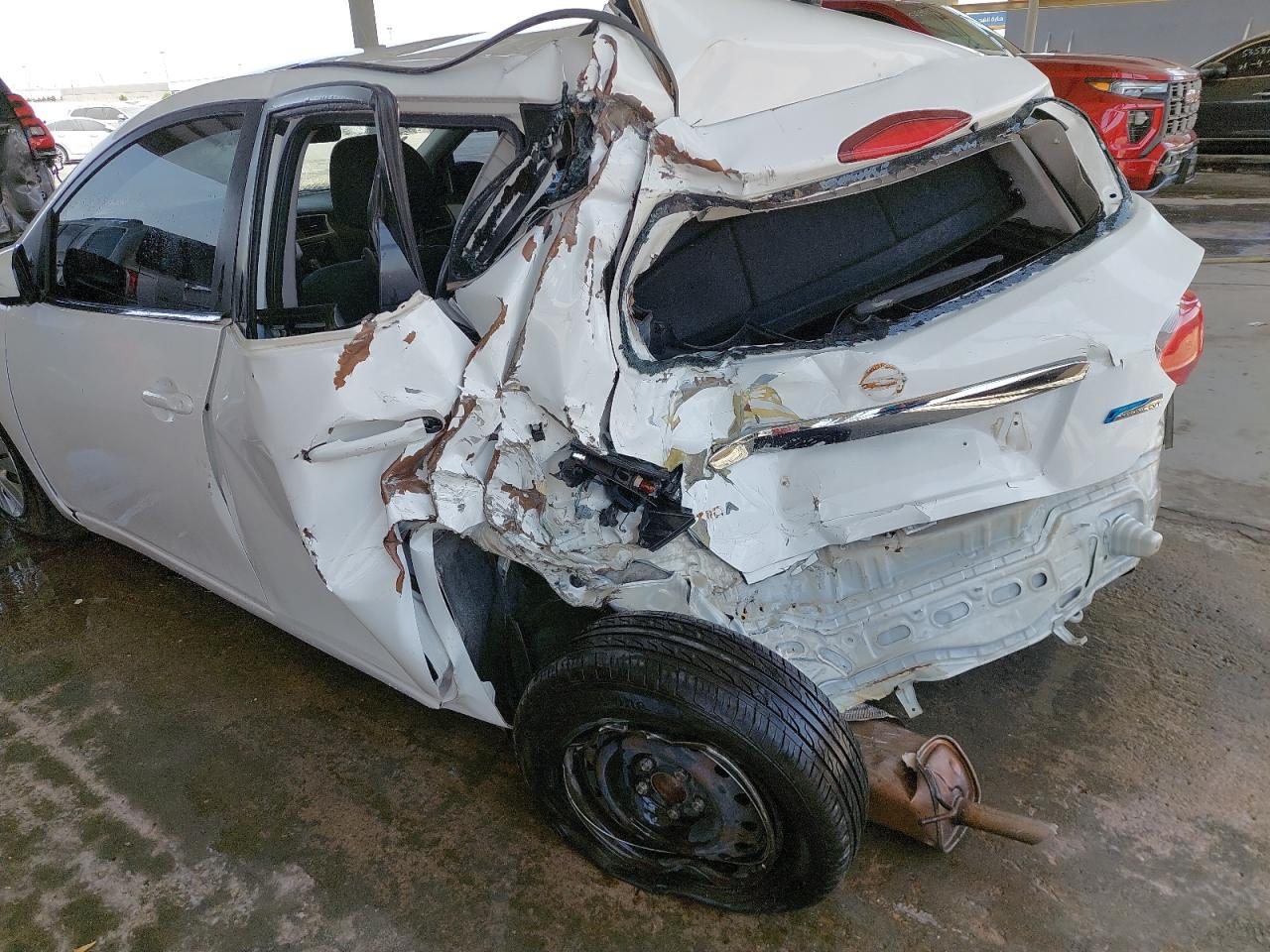 MNTBC2C98G6010913 - 2016 Nissan Tiida - #undefined