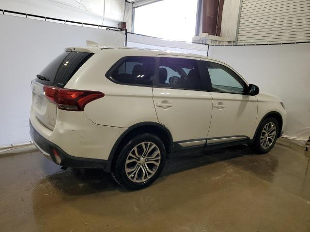 MITSUBISHI OUTLANDER 2018 White