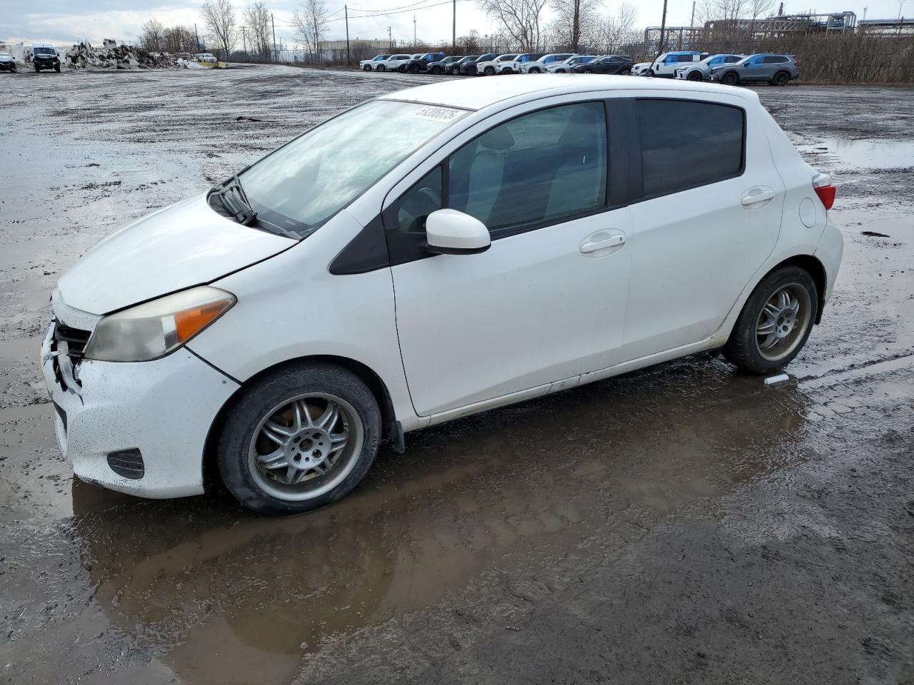 2013 Toyota Yaris de vânzare în Montreal-est, QC - Front End