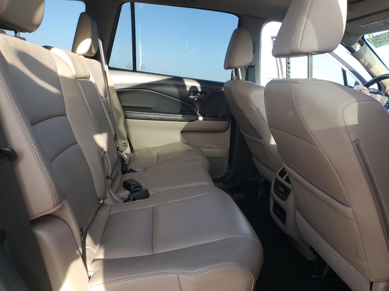 2016 Honda Pilot Exl VIN: 5FNYF5H54GB024070 Lot: 52794925