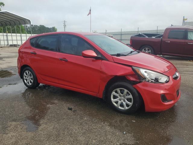  HYUNDAI ACCENT 2013 Czerwony