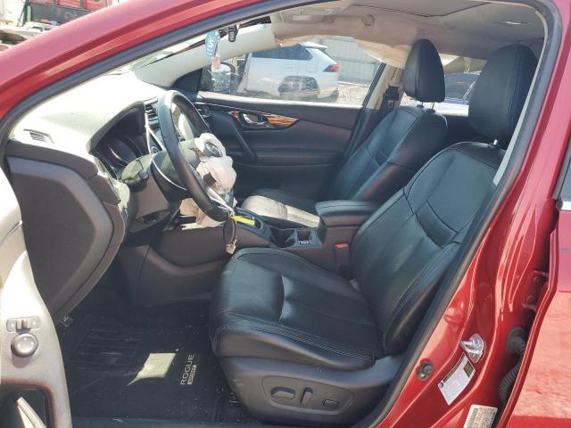  NISSAN ROGUE 2018 Czerwony