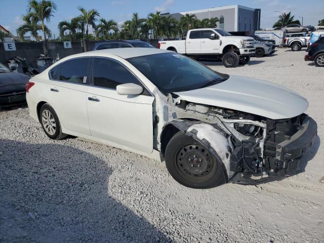  NISSAN ALTIMA 2018 White