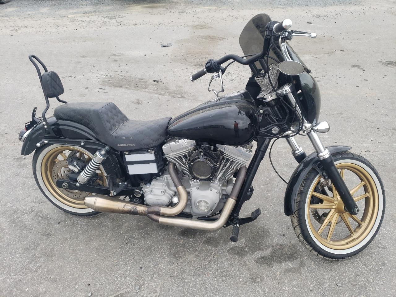 Dunn, NC에서 판매 중인 2010 Harley-Davidson Fxd  - Front End