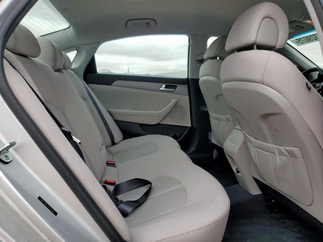 2015 Hyundai Sonata Se VIN: 5NPE24AF3FH233568 Lot: 55329075