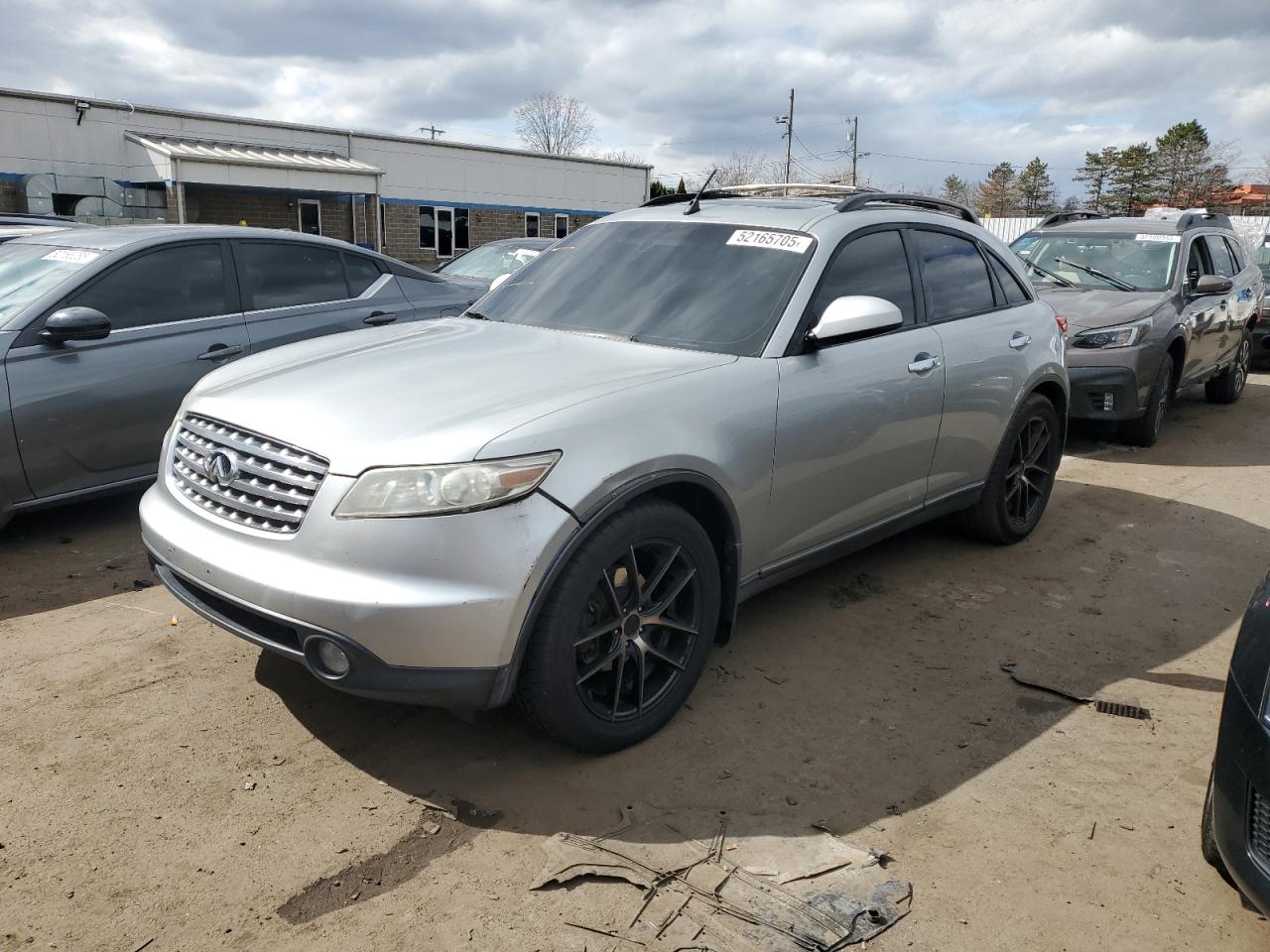 JNRBS08W33X402666 INFINITI FX45 Photo 1