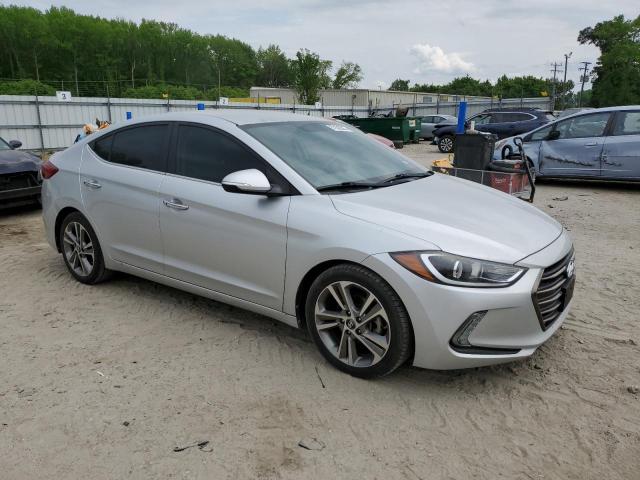  HYUNDAI ELANTRA 2017 Серебристый