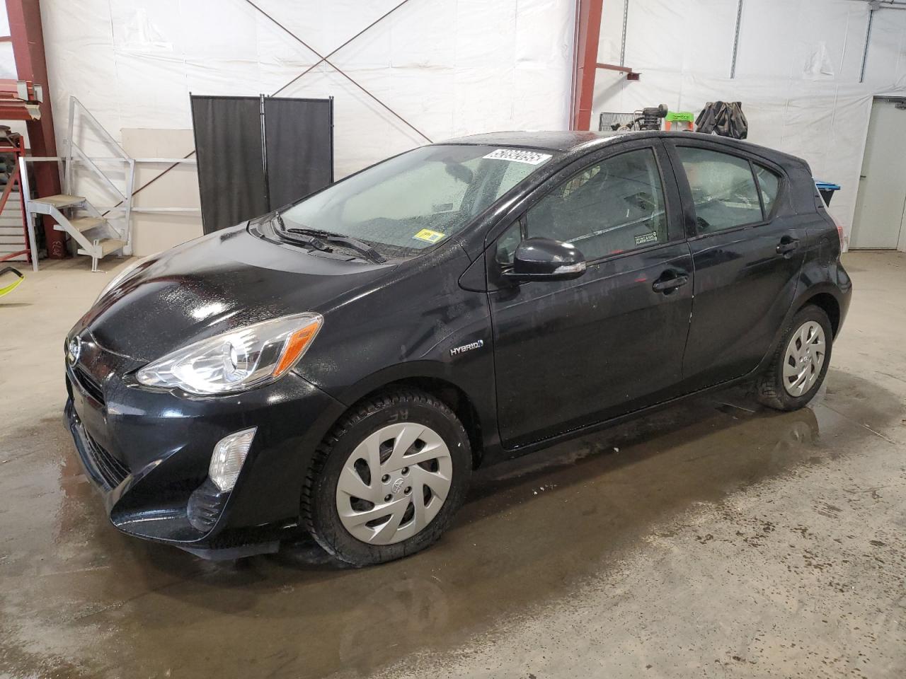 Center Rutland, VT에서 판매 중인 2016 Toyota Prius C - Minor Dent/Scratches