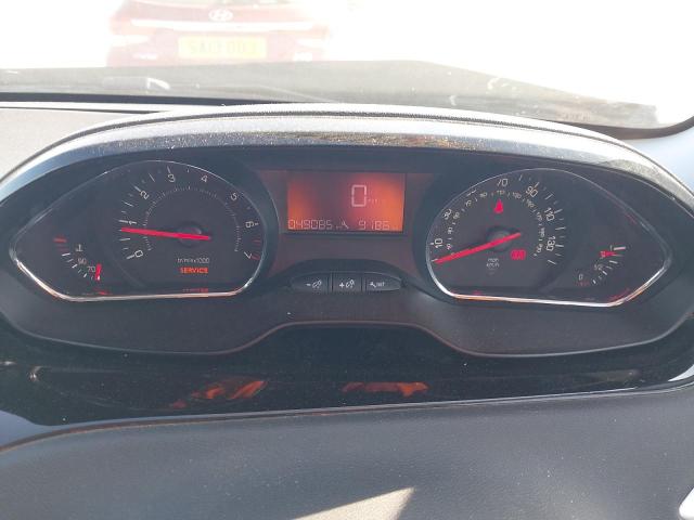 2014 PEUGEOT 208 STYLE