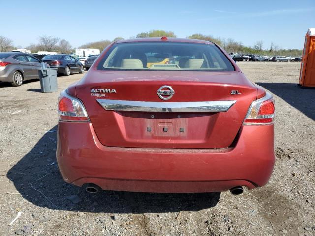  NISSAN ALTIMA 2015 Czerwony