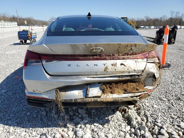  HYUNDAI ELANTRA 2022 Серебристый