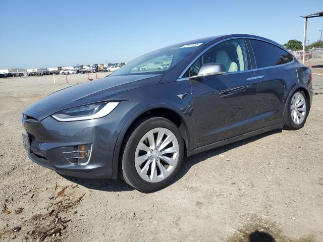 2018 Tesla Model X 