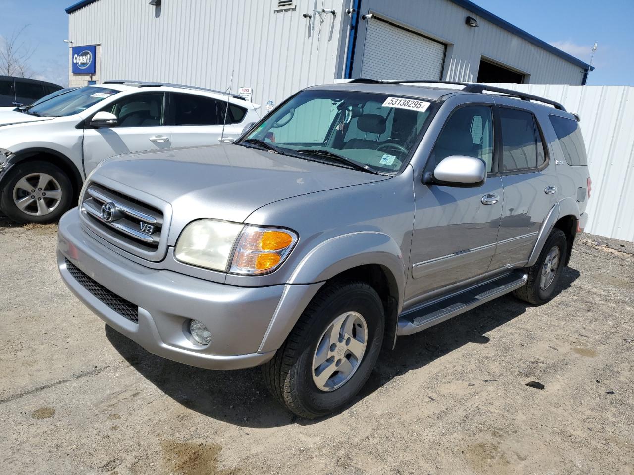 2002 Toyota Sequoia Limited for Sale in Mcfarland, WI - Minor Dent/Scratches