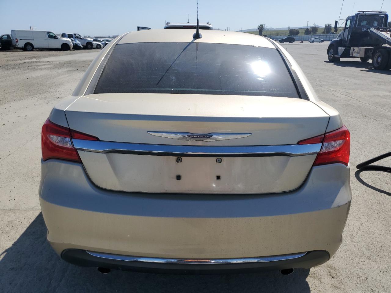 2011 Chrysler 200 Limited VIN: 1C3BC2FG9BN504525 Lot: 53166555