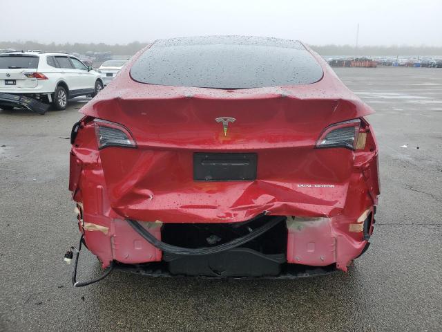  TESLA MODEL Y 2024 Красный