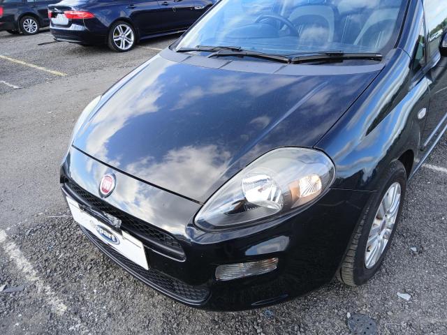 2013 FIAT PUNTO 1.4 EASY 5DR