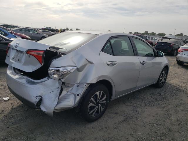  TOYOTA COROLLA 2017 Серебристый