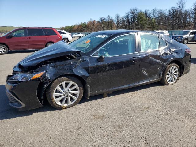 TOYOTA CAMRY LE 2021