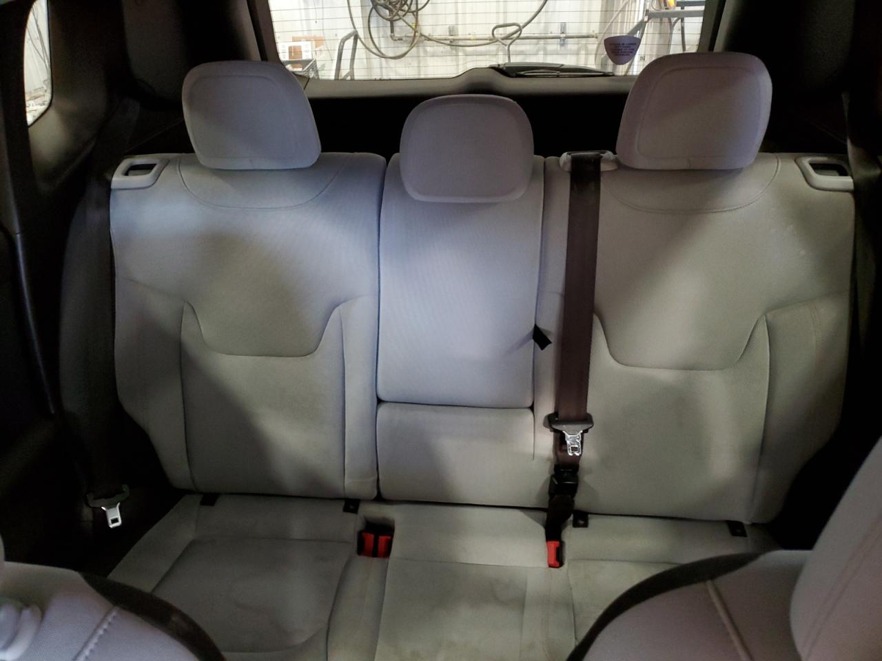 2015 Jeep Renegade Latitude VIN: ZACCJBBTXFPB77333 Lot: 55078695