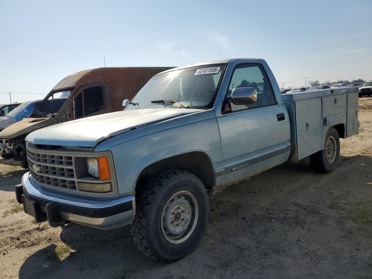 1989 Chevrolet Gmt-400 K2500 იყიდება Fresno-ში, CA - Vandalism