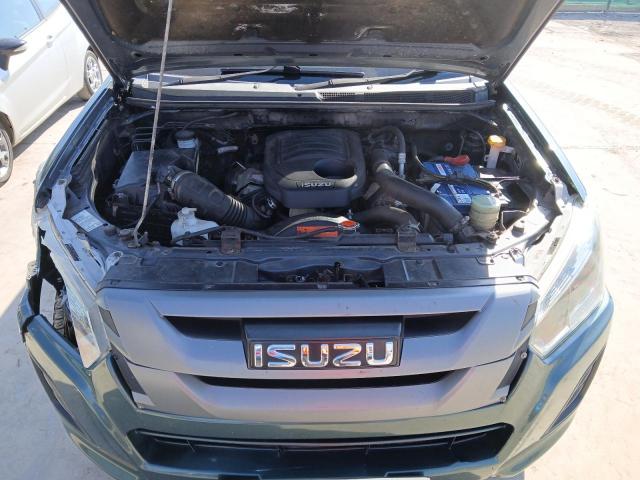 2017 ISUZU D-MAX EIGE