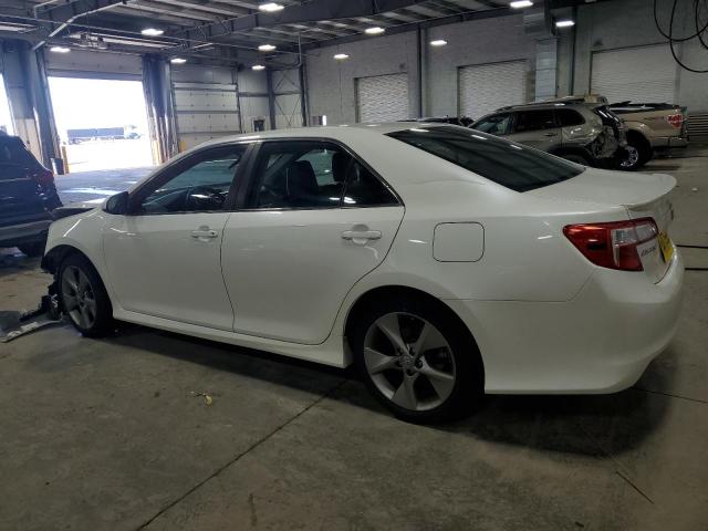  TOYOTA CAMRY 2014 White
