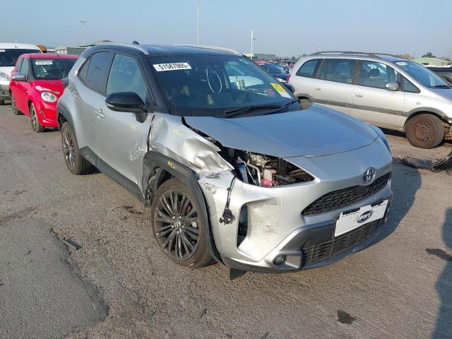 2022 TOYOTA YARIS CROS