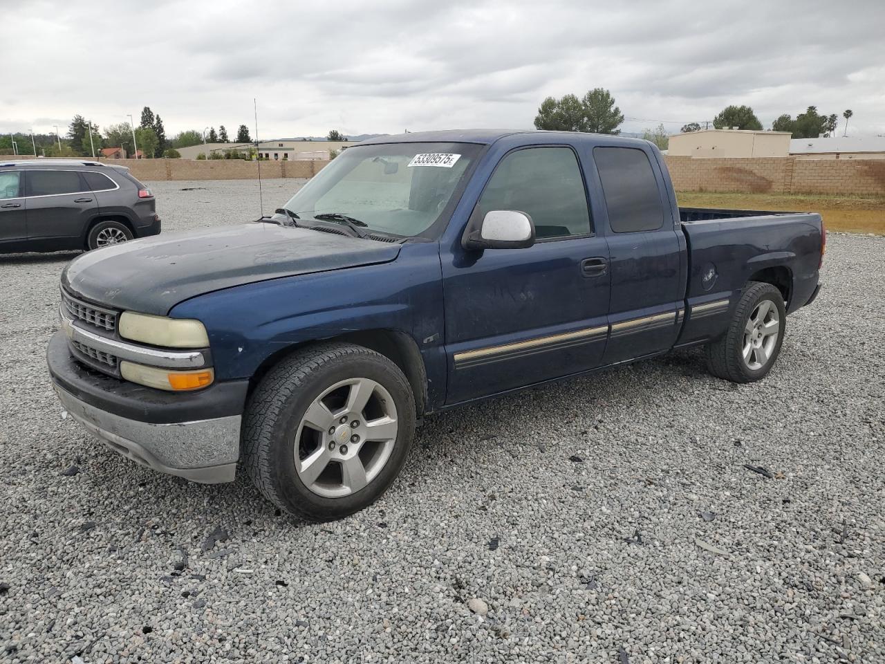 2002 Chevrolet Silverado C1500 للبيع في Mentone، CA - Minor Dent/Scratches