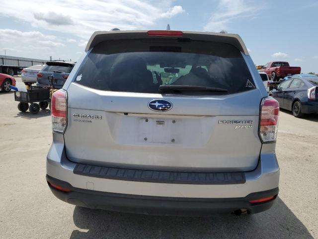  SUBARU FORESTER 2017 Серебристый
