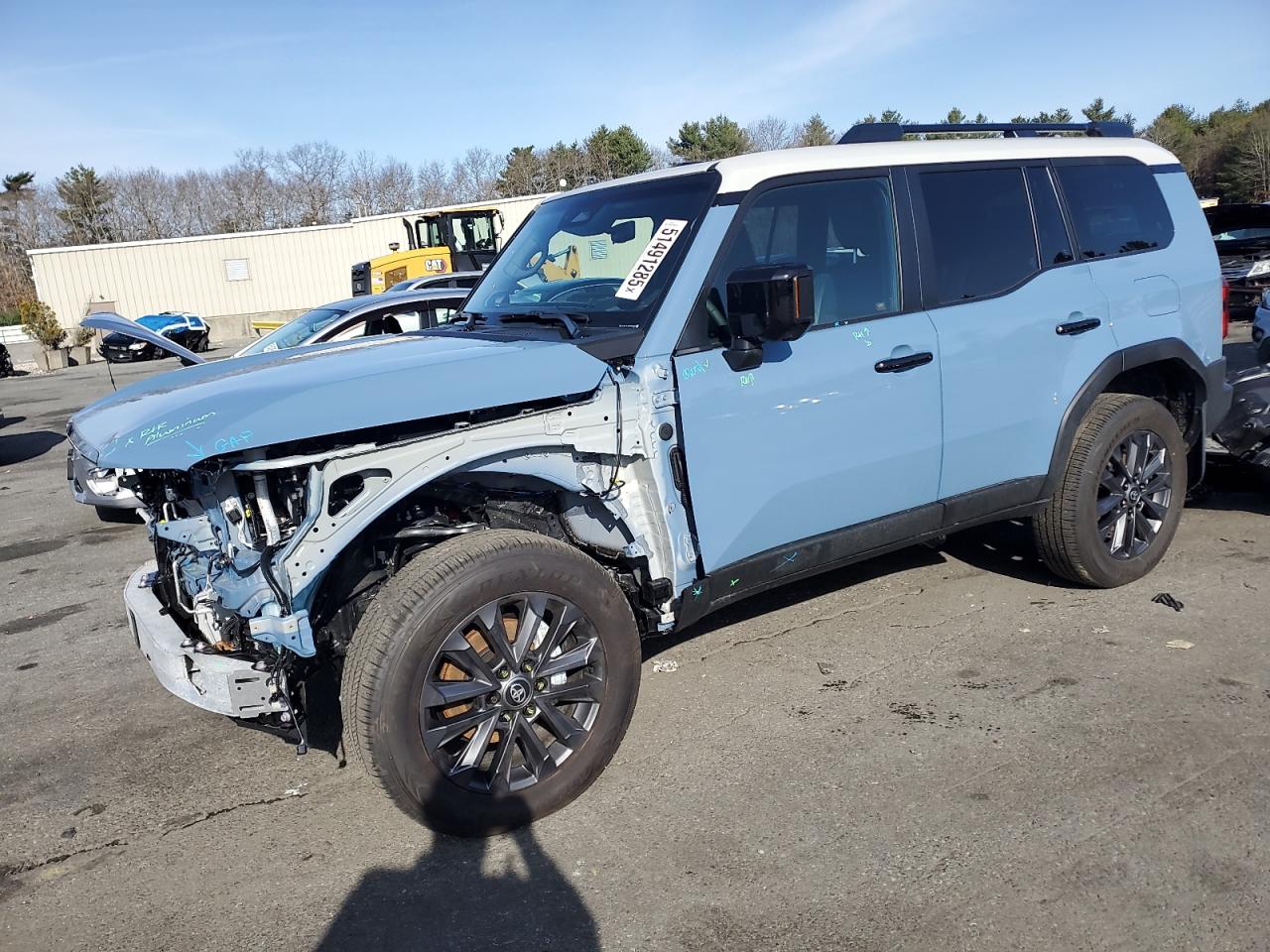 2025 Toyota Land Cruiser Base na sprzedaż w Exeter, RI - Front End