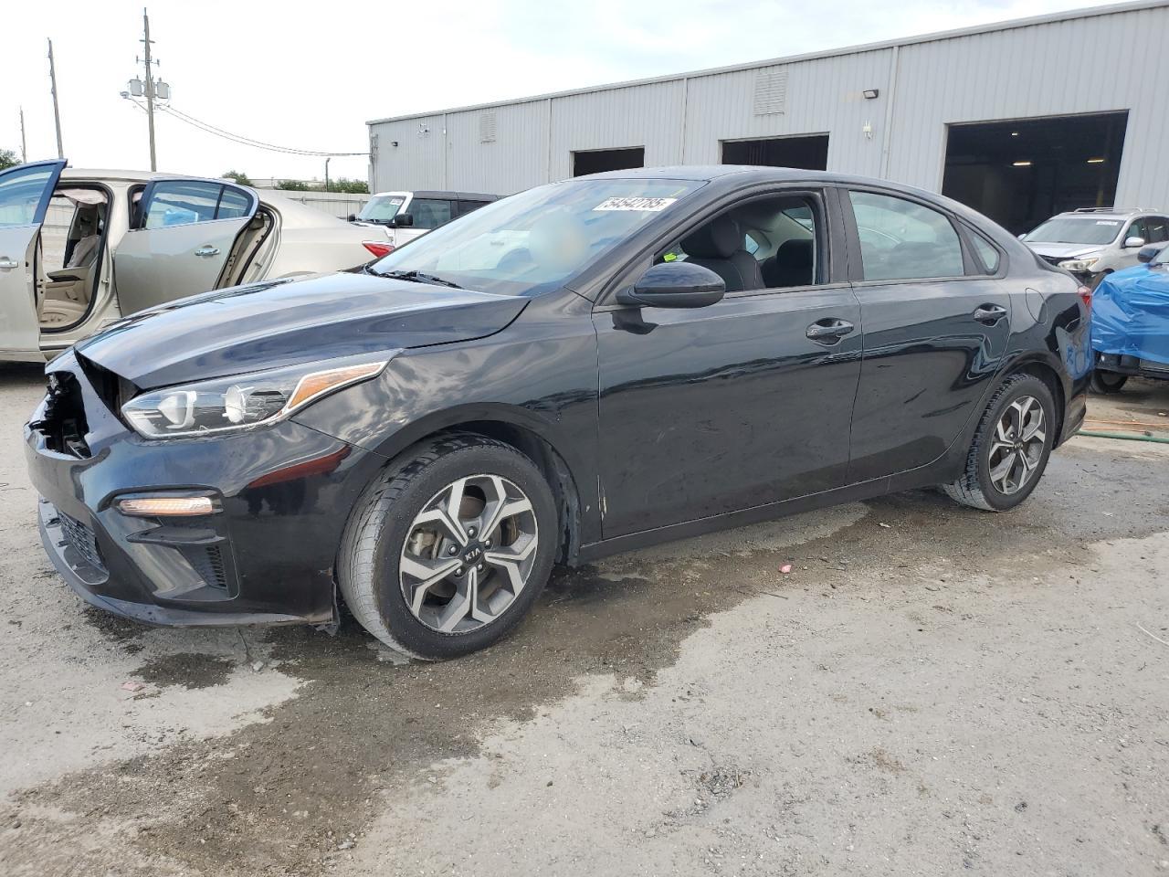 2019 Kia Forte Fe for Sale in Jacksonville, FL - Front End