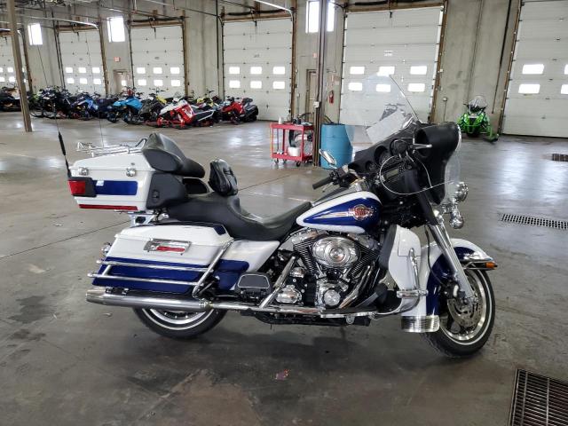 2007 Harley-Davidson Flhtcui 2