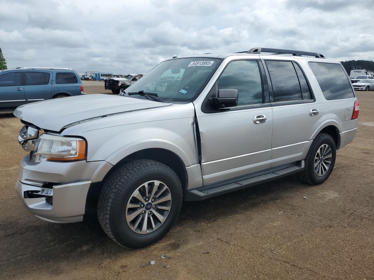 2017 Ford Expedition Xlt for Sale in Longview, TX - Front End