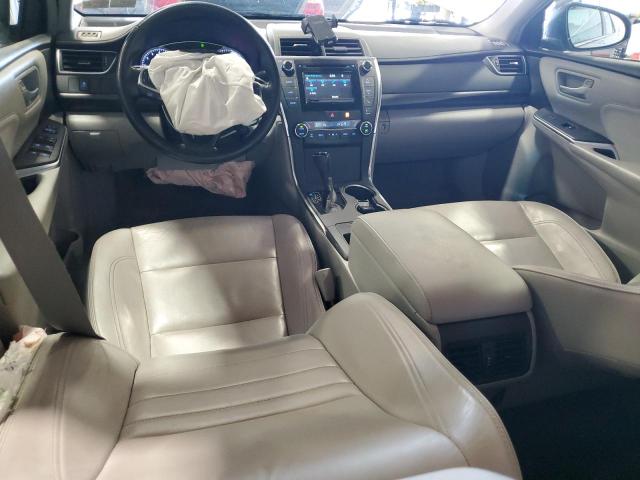  TOYOTA CAMRY 2015 Серебристый