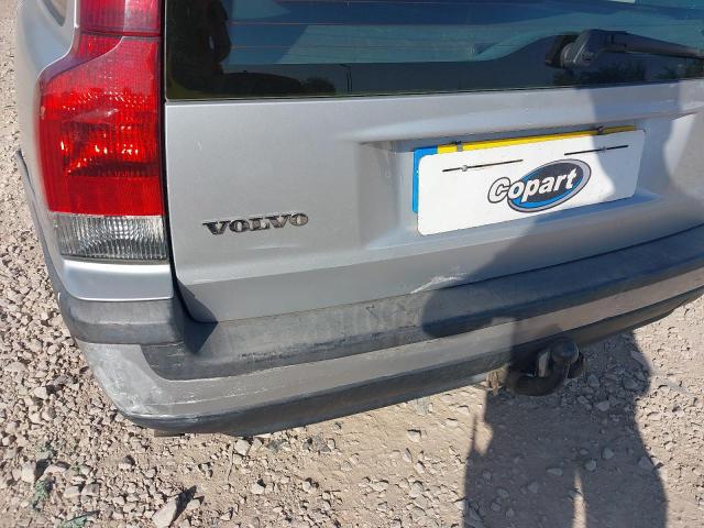 2003 VOLVO V70 D5 S