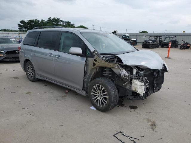  TOYOTA All Models 2018 Srebrny